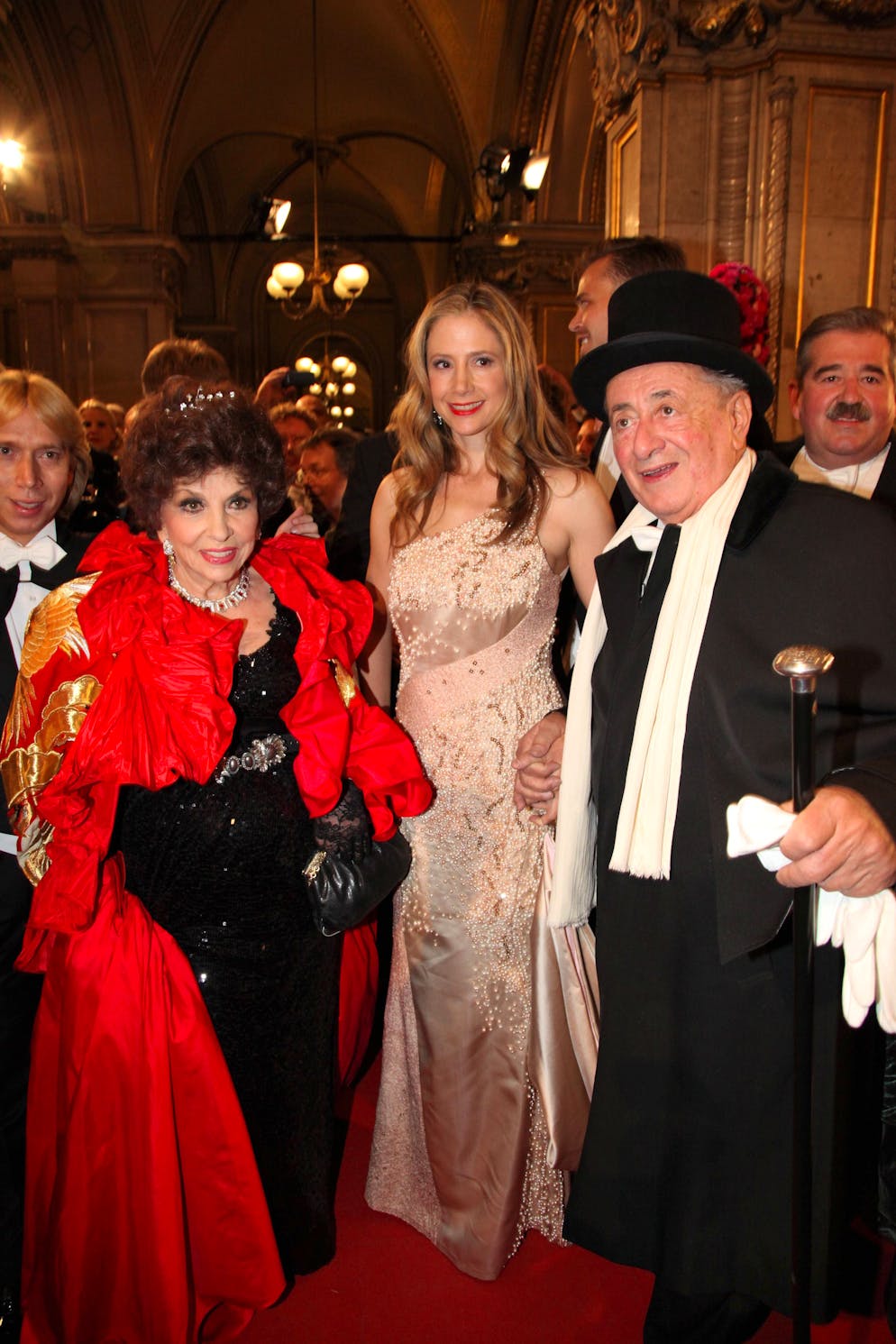 Richard Lugner ist tot – die Schlagzeile als Lebenselixier. 2013 war es Italiens Schauspiel-Diva Gina Lollobrigida. 