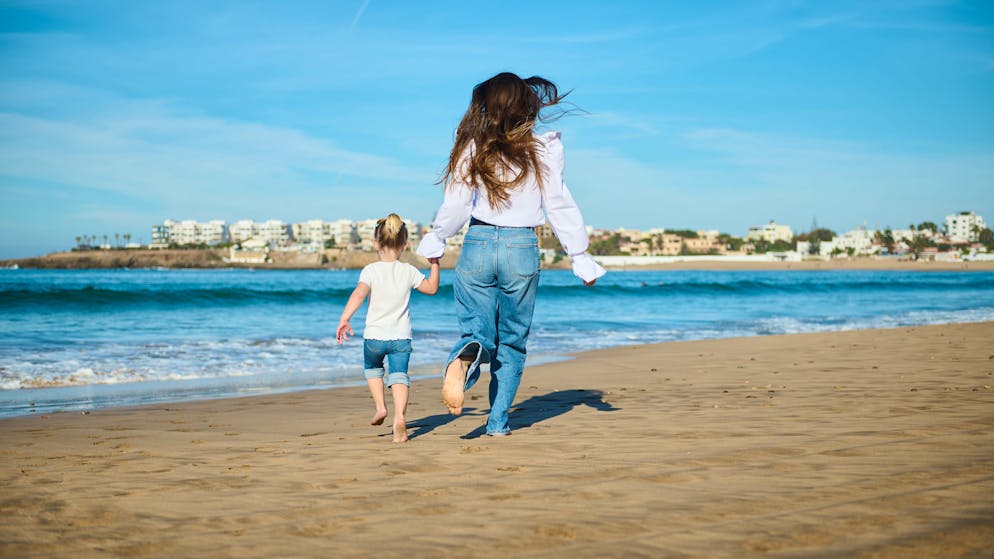 3000 franc fine. Mother takes daughter on vacation during school hours