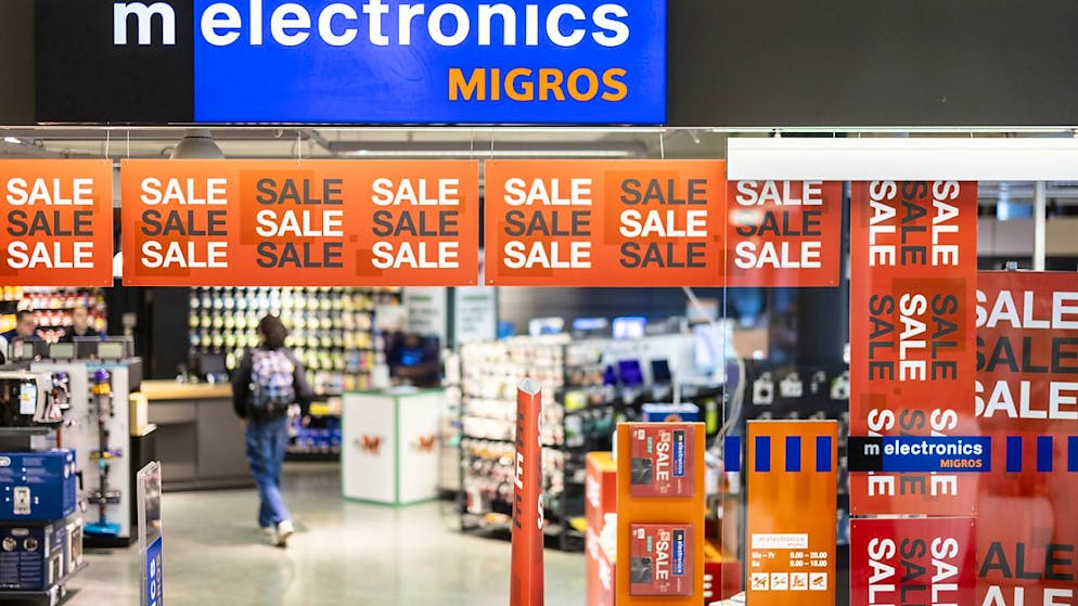 Nicht nur  zahlreiche Melectronics-Läden schliessen nach deren Verkauf durch die Migros, sondern auch andere Unterhaltungselektronikläden verschwanden in den letzten Jahren, wie eine Auswertung von Crif ergab. Über alle Branchen gesehen ist die Zahl der Läden aber  gestiegen. (Archivbild)