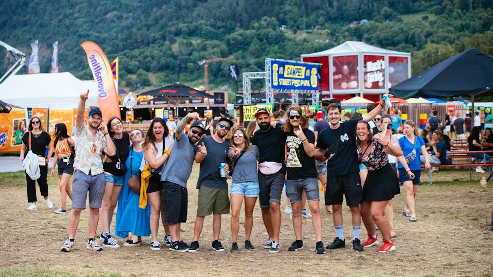 BG Gampel 2. Diese Gruppe ist gleich zu elft ans Festival gereist.