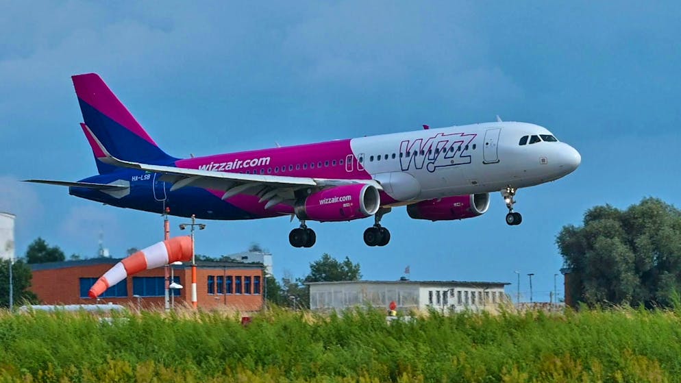 Tra Londra e Tel Aviv. Il nome del wi-fi fa scattare la scorta dei caccia per un volo di Wizz Air