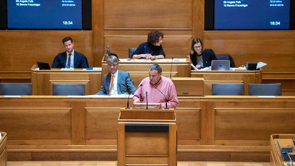 SVP city councillor Alexander Feuz does not believe in term limits. He is circumventing them by resigning from the city parliament early in order to run again in the elections in the fall. (archive photo)