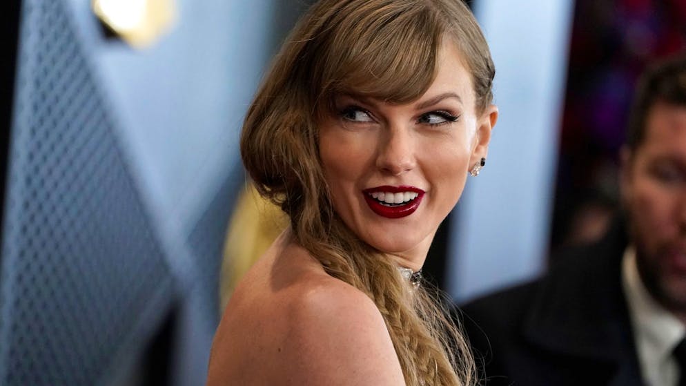 Channing Tatum raves about Swift's cooking skills. 