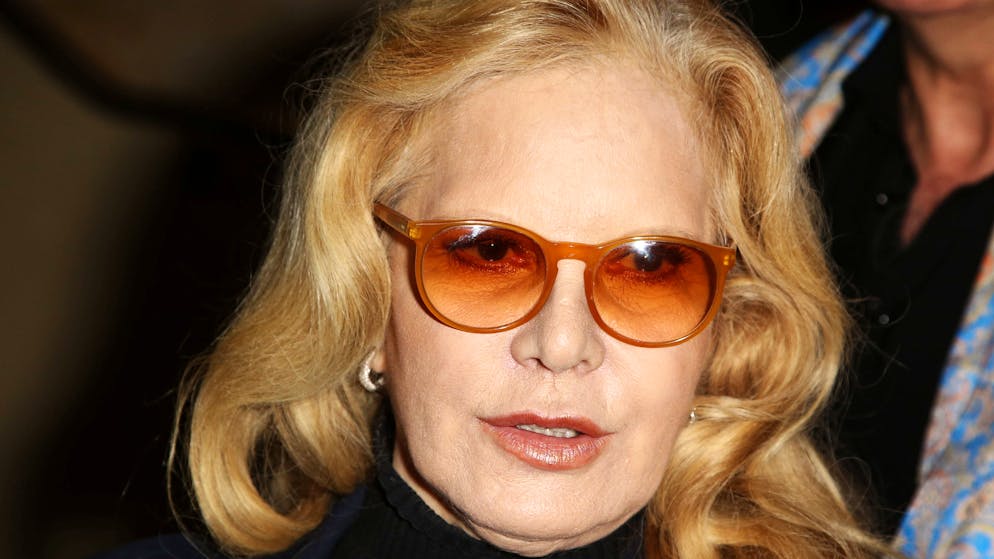 Occasion très particulière. «Mais où sont passées toutes ces années ?» - L’émouvant message de Sylvie Vartan