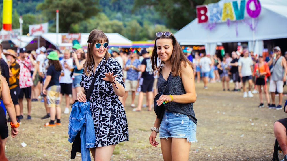 BG6 Gampel. Obwohl kurzzeitig ein wenig Regen fiel, ist auch heute die Sonnenbrille ein unverzichtbares Accessoire.