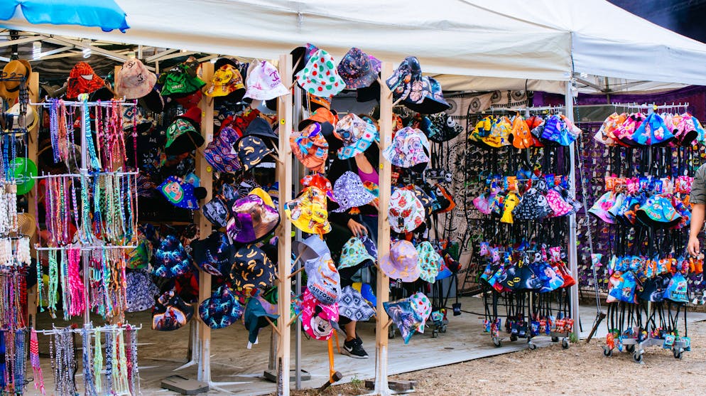 BG11 Gampel. ...oder sich mit Accessoires eindecken...