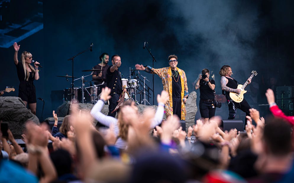 BG10 Gampel. Bligg hat bei seinem Konzert mit Marc Sway prominente Unterstützung dabei.