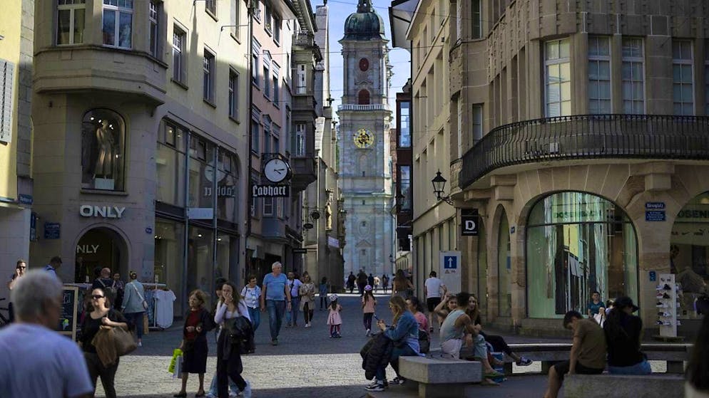 St. Gallen lockt vor allem Tagestouristen an, etwa um die Klosterbibliothek zu besichtigen. (Archivfoto)