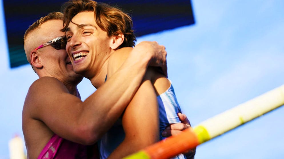 Saut à la perche. Extra-aérien : Duplantis bat le record d'Athletissima