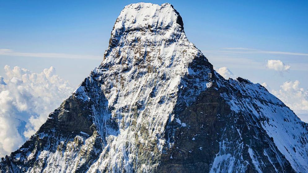 Deux personnes ont perdu la vie mercredi lors d'un accident de parapente à Zermatt (image d’illustration).