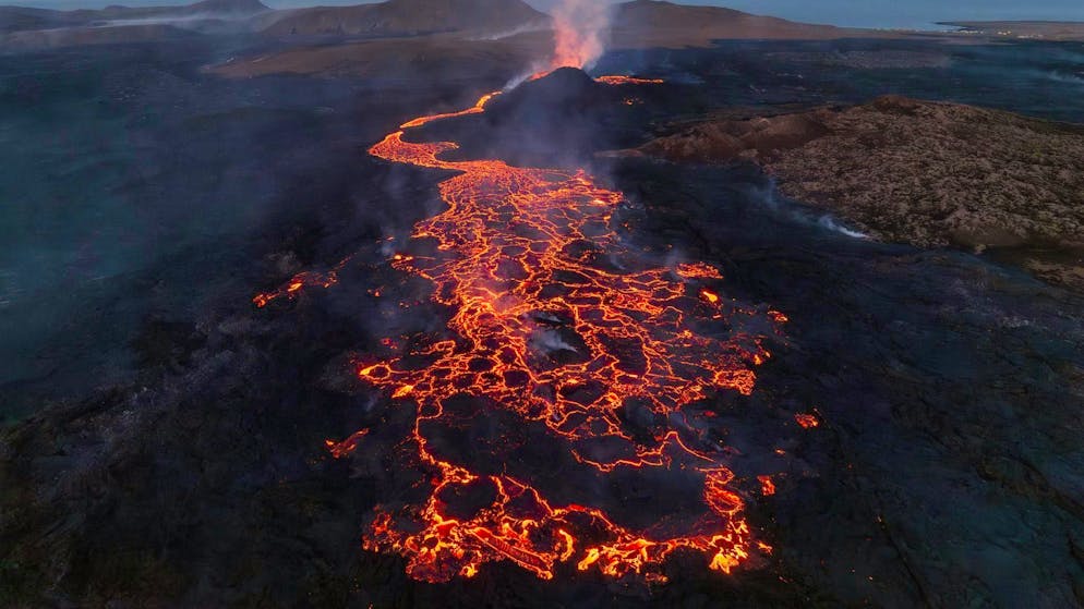 Bubbling lava fountains: New volcanic eruption in Iceland - Gallery. Volcanic eruptions are not uncommon in Iceland, but they always provide spectacular images. (archive picture)