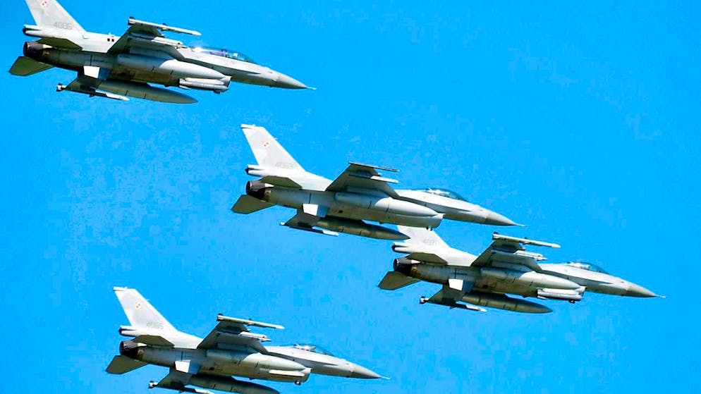 ARCHIVE - The Polish air force rose to secure its own airspace because of Russian attacks on Ukraine. Photo: Czarek Sokolowski/AP/dpa