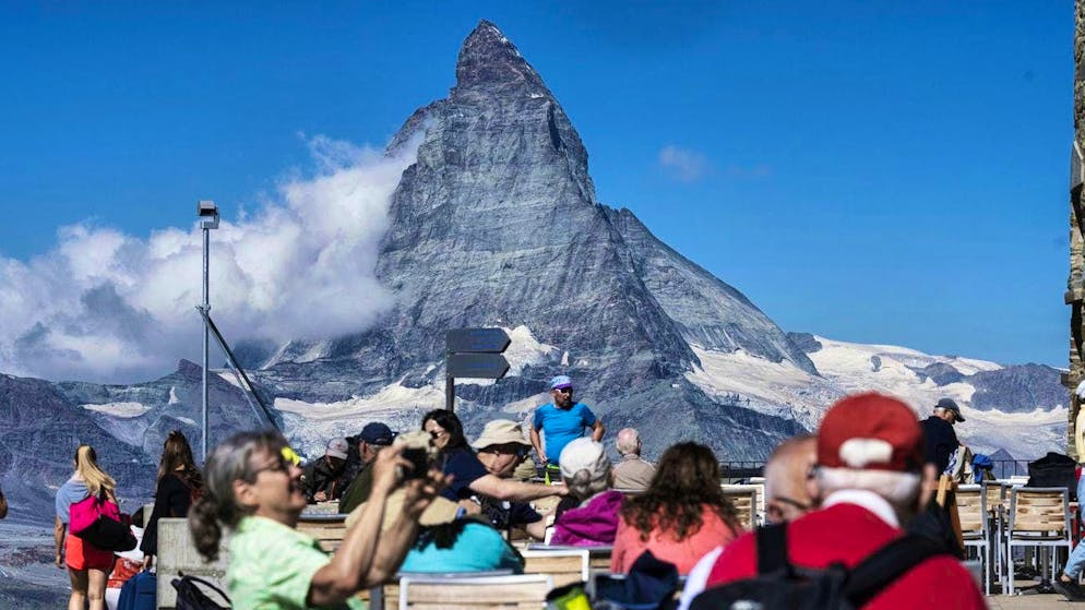 Ecco il prezzo della tassa. Presto i turisti giornalieri dovranno pagare l'ingresso a Zermatt