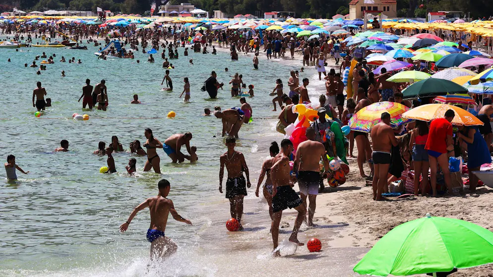 Gelato, lounge chairs, hotels. If you're planning a vacation in Italy, you'll need a really fat wallet