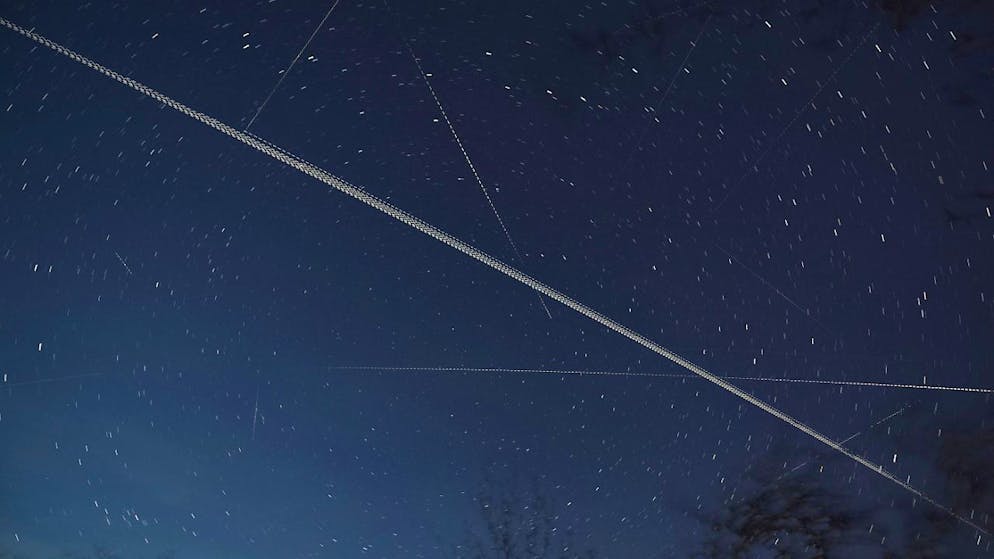 Un satellite di Starlink è entrato ieri sera nell'atmosfera sopra la Svizzera. (Foto simbolica)