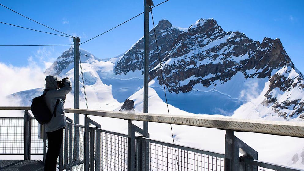 Im ersten Halbjahr 2024 kamen 460'500 Besucher auf das Jungfraujoch. (Archivbild)