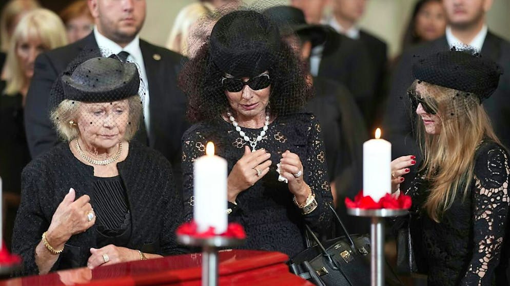 «Seine Seele wird das mitbekommen». Auftritt von Ex-Frau überschattet «Mörtels» Trauerfeier