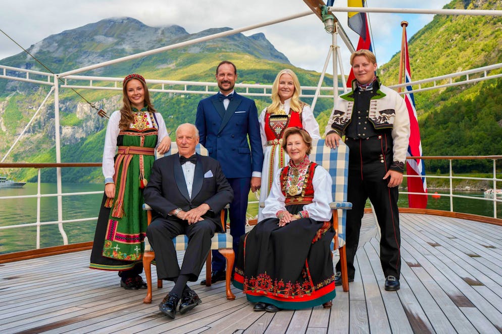 Jawort am Fjord: Prinzessin Märtha Louise heiratet Schamanen - Gallery. Die norwegische Königsfamilie.