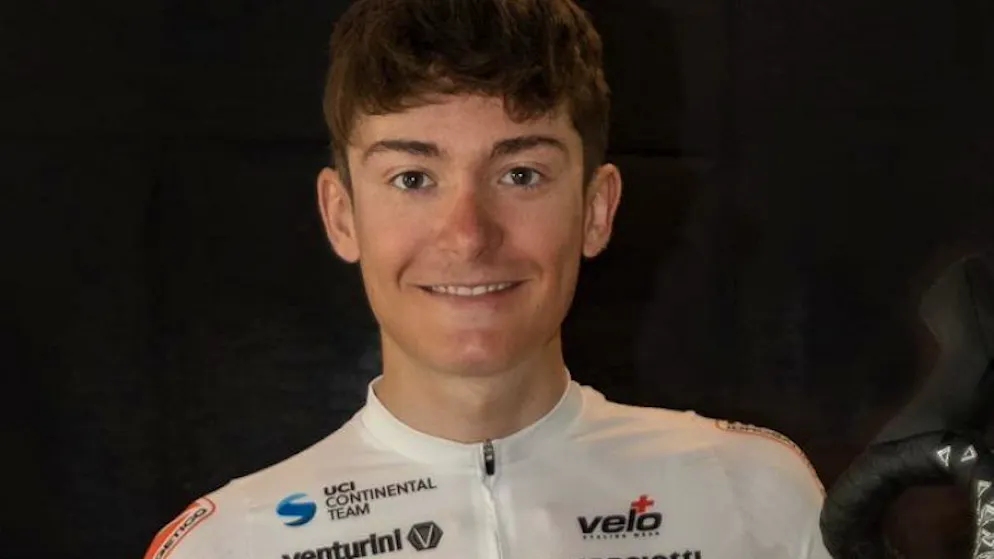 Aperta un'inchiesta. Muore a 21 anni Simone Roganti, promessa del ciclismo italiano