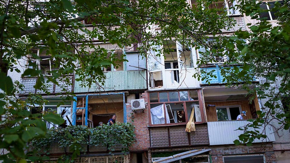 ARCHIV - Zerstörungen in Pokrowsk. Foto: Evgeniy Maloletka/AP/dpa