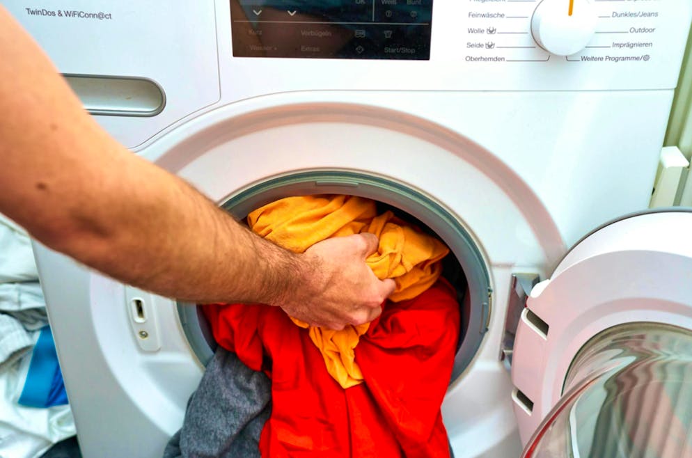Il bucato deve essere fatto, anche se non vi piace fare questo lavoro domestico. Ma ci sono alcune cose che si possono sbagliare in questo semplice compito.