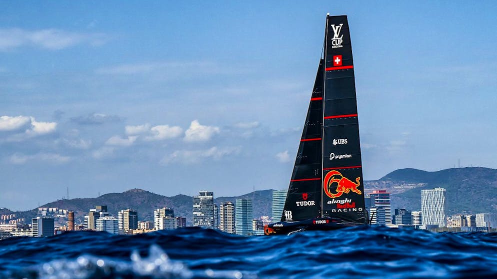 Deux défaites de plus pour Alinghi à Barcelone.