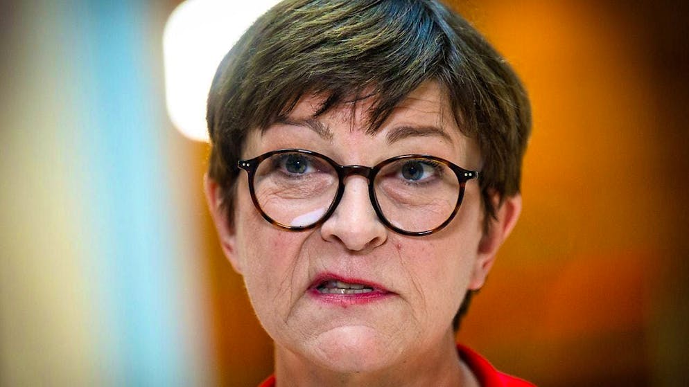 SPD chairwoman Saskia Esken comments on the state elections in Saxony and Thuringia. Photo: Bernd von Jutrczenka/dpa