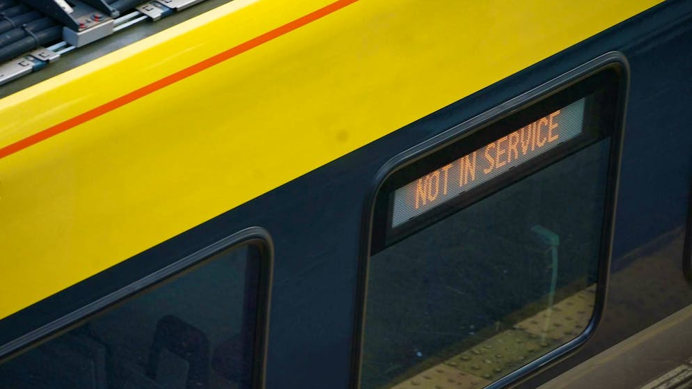 British government wants to nationalize railroads - Gallery. There is a lot of criticism of the British private railroads. (archive picture)