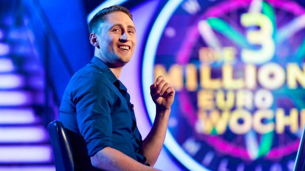 Swiss helps WWM record holder with Bayern question. 33-year-old Niclas Schell is no stranger to the world of football and is even listed as a record-breaking extra joker in the Guinness Book of Records.