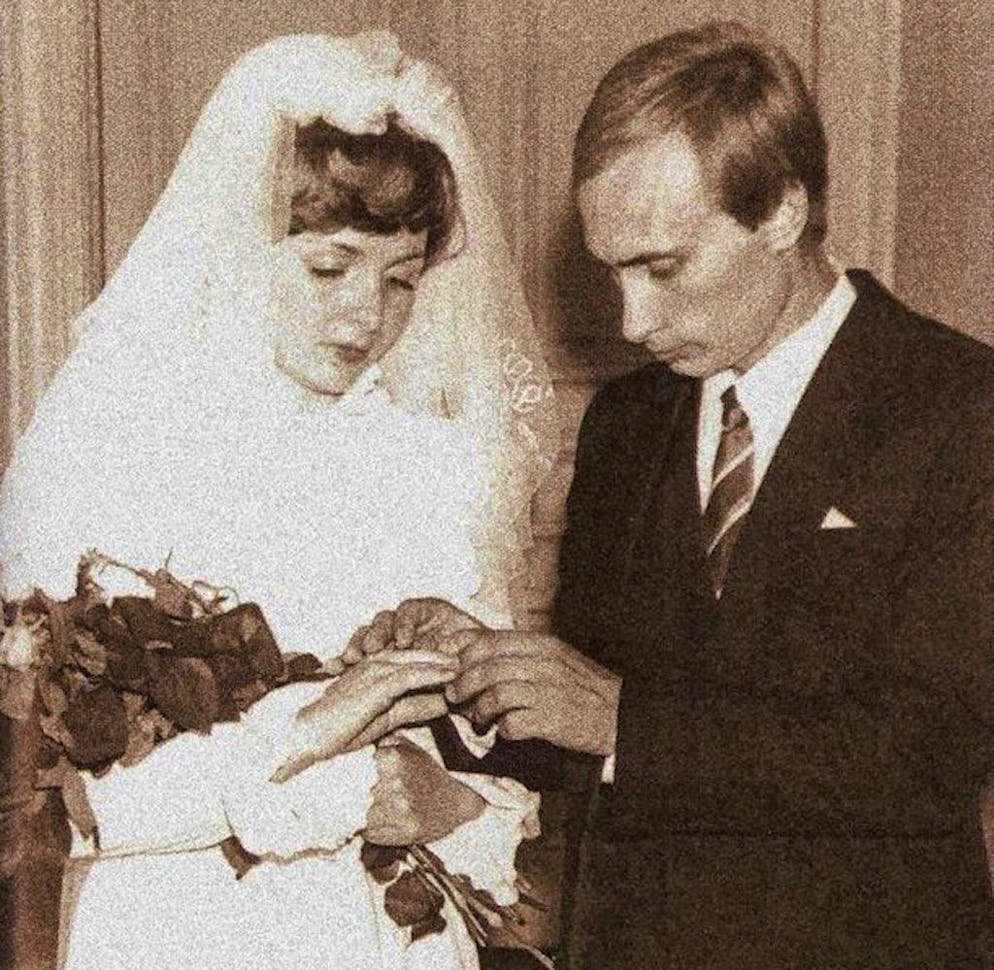 Wladimir Putin heiratet 1983 in Leningrad alias St. Petersburg Ljudmila Putina.