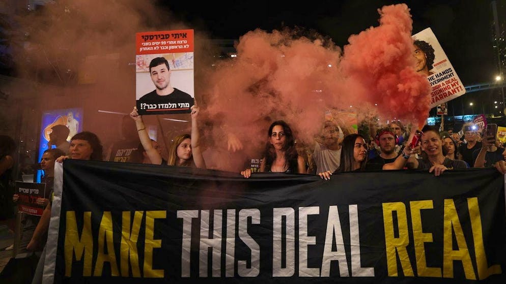 A demonstration in Tel Aviv for an agreement for the release of Israeli hostages still held by Hamas (September 4, 2024)