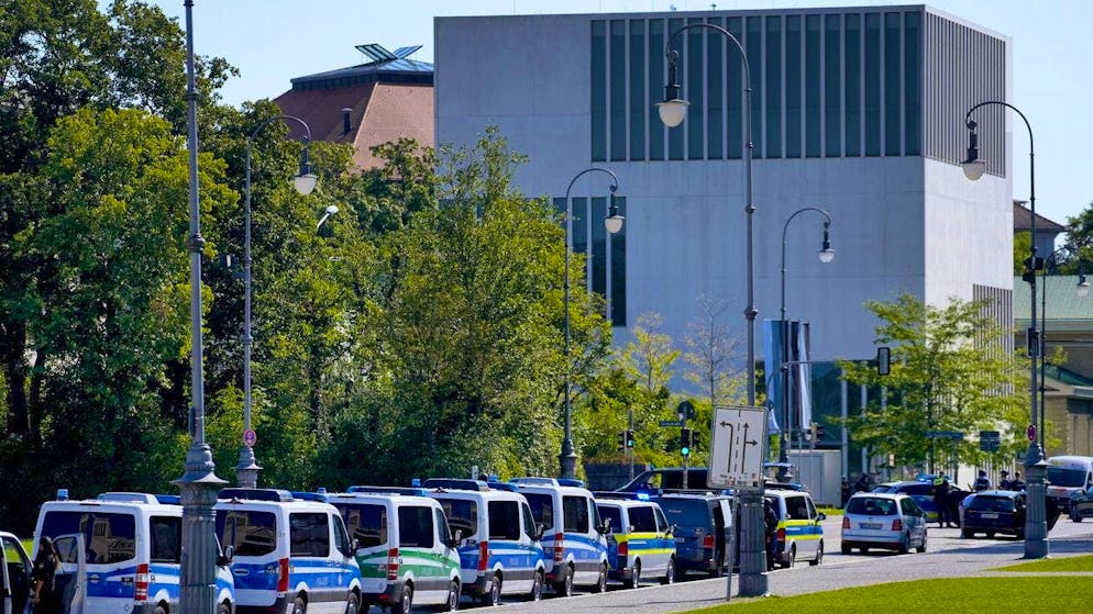 Police car on Thursday in front of the Nazi Documentation Center in Munich, near which the Israeli consulate is located.
