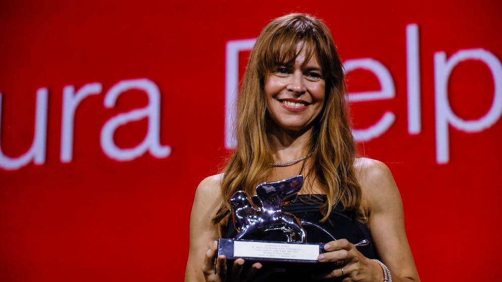 «The Room Next Door» von Pedro Almodóvar gewinnt in Venedig - Gallery. Ihr Film «Vermigilio» spielt in einem italienischen Bergdorf.