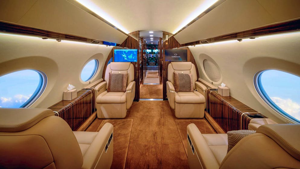 Elegant design, high-quality materials: the Basel-based company Jet Aviation ensures maximum comfort in its customers' aircraft.