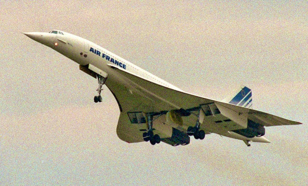20 years ago, on October 24, 2003, the supersonic aircraft Concorde took off for the last time on a commercial flight - from New York to London. Since then, civilian supersonic flight has been history.