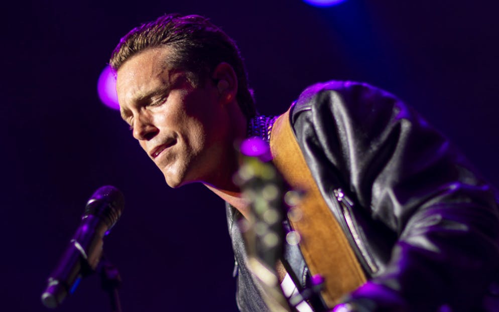 Bastian Baker évoque «des jalousies», «des guerres d'ego» et «des conflits internes» pour expliquer sa non participation au spectacle «52' en concert»l e 27 juillet dernier à Paléo. (archives)