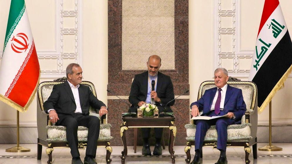 Iranian President Massud Peseshkian (l) meets Iraqi President Abdul Latif Rashid (r). Photo: Iranian Presidency/ZUMA Press Wire/dpa