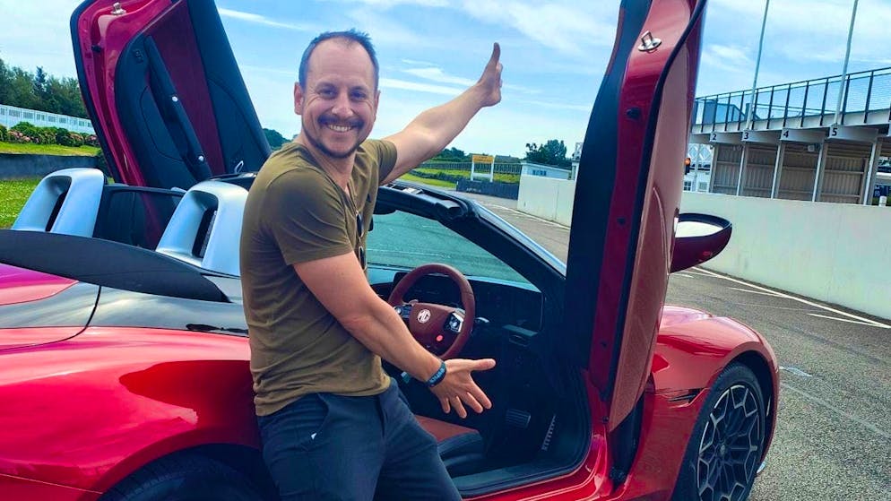 Sämi is delighted that MG is coming to Switzerland.