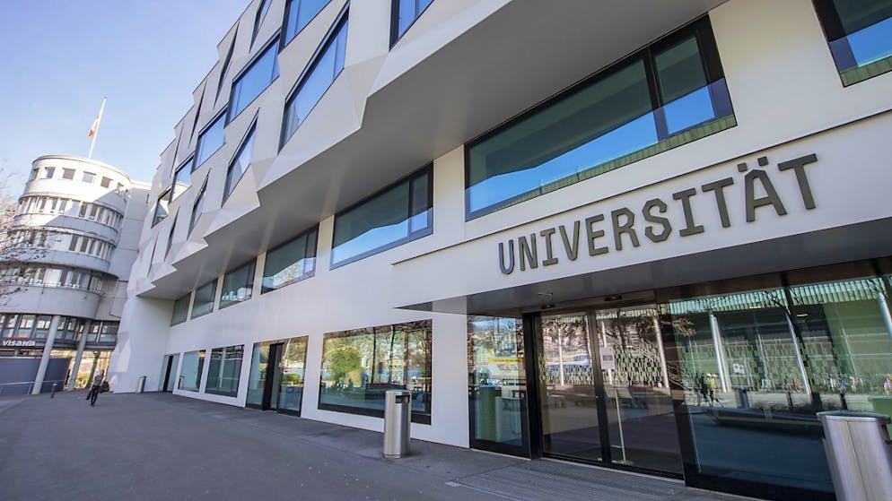 Blick auf das Hauptgebäude der Universität Luzern. (Archivaufnahme)
