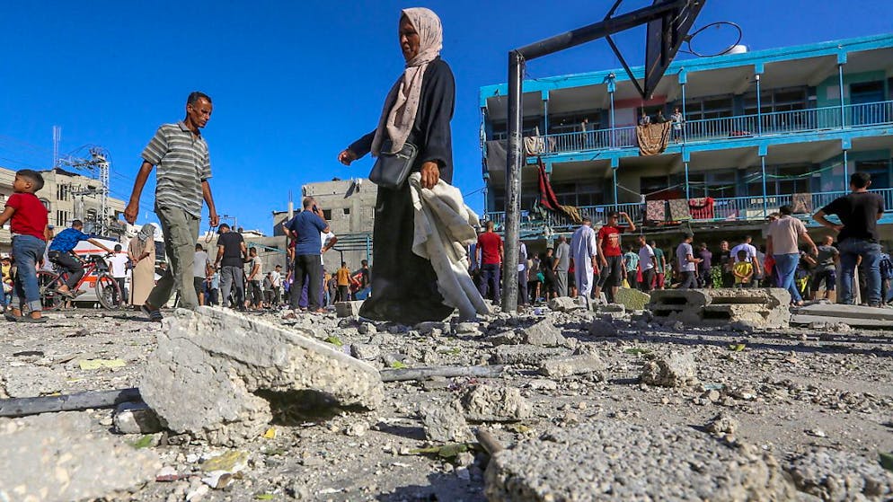 Medio Oriente. Gaza: raid israeliano su una scuola, uccisi 6 operatori UNRWA. L'IDF: «Era un covo di Hamas»