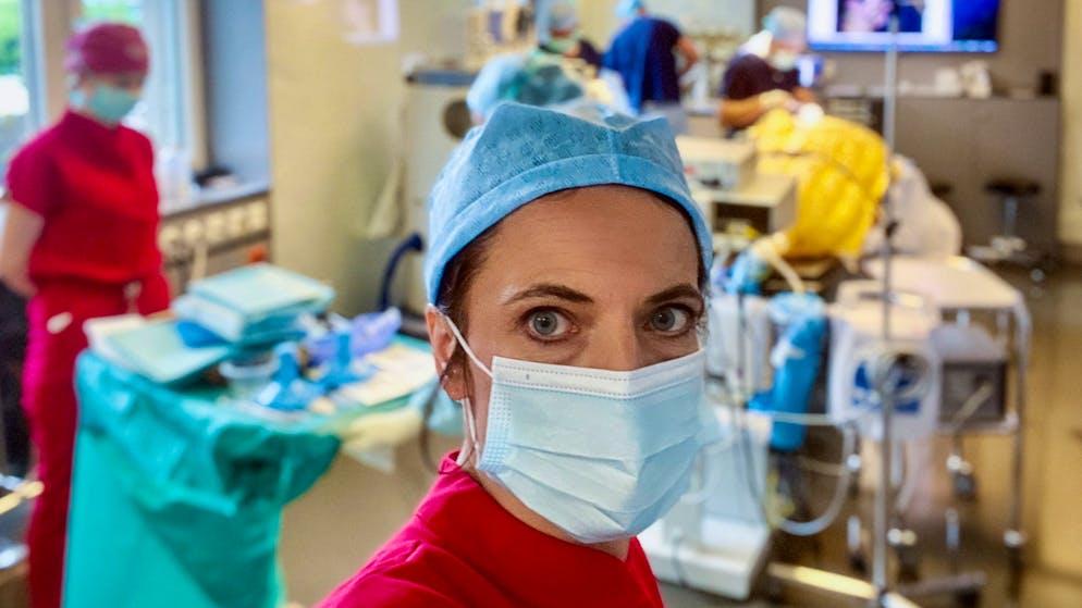 «Perfekt für Botox». Beauty-Arzt lässt SRF-Star Mona Vetsch baff zurück