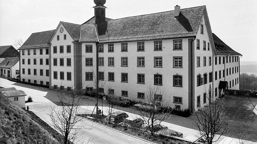The former Kalchrain work education center near Frauenfeld in the canton of Thurgau is now a center for young offenders. (Archive photo from April 7, 1986)