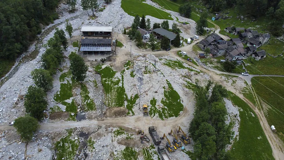 I danni causati dal maltempo a Piano di Peccia (Valle Lavizzara).
