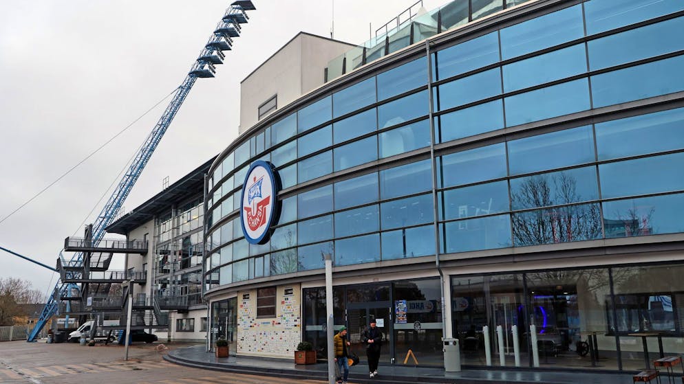 Mysteriöser Bargeld-Tresor. Mitarbeiter von Hansa Rostock stiehlt 100'000 Euro