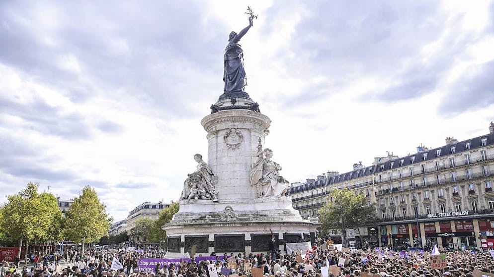 «Tu n'es pas seule». Le cri du coeur de milliers de Français en soutien à Gisèle Pelicot