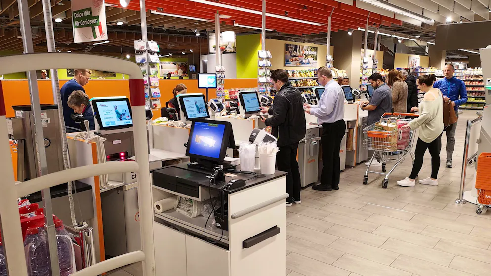 Self-scanning checkouts undermined. German woman steals Migros goods for months