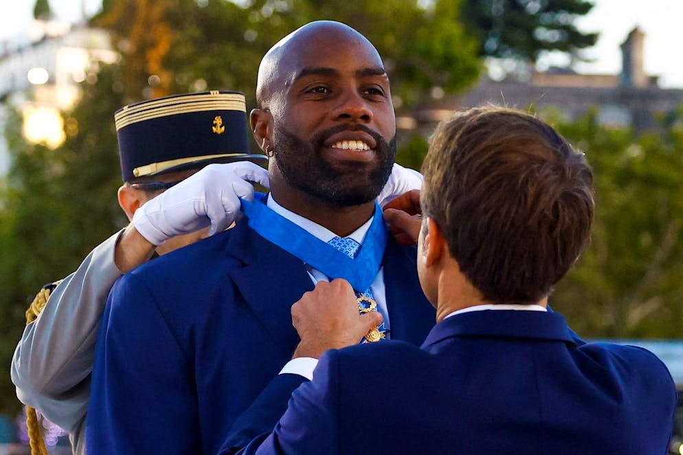 Teddy Riner a notamment été élevé au grade de commandeur de l'Ordre national du mérite.