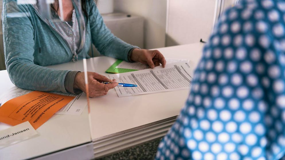 In Winterthur ist die Zahl der Sozialhilfebezüger und -bezügerinnen weiter gesunken. (Symbolbild)