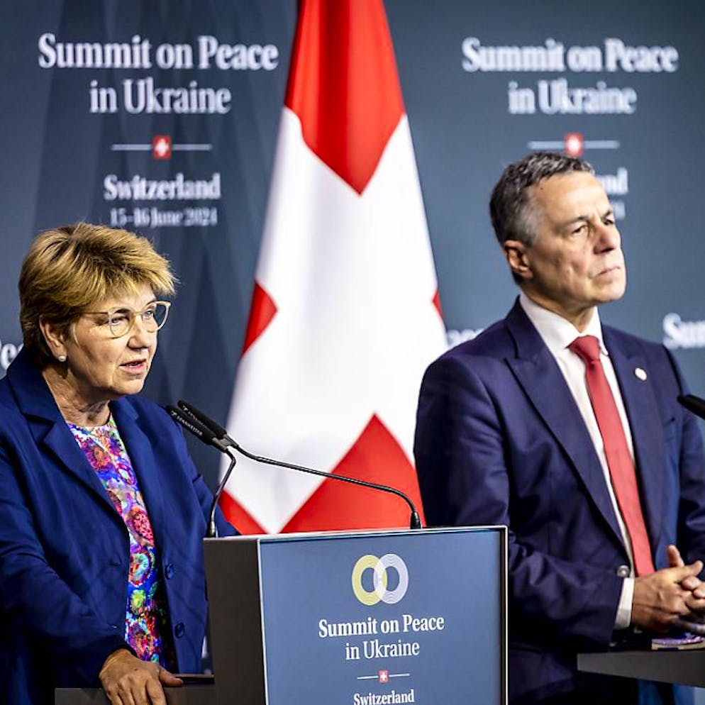 Politologin ordnet ein. Zwingt Amherds Entscheidung bald schon Cassis zum Rücktritt?