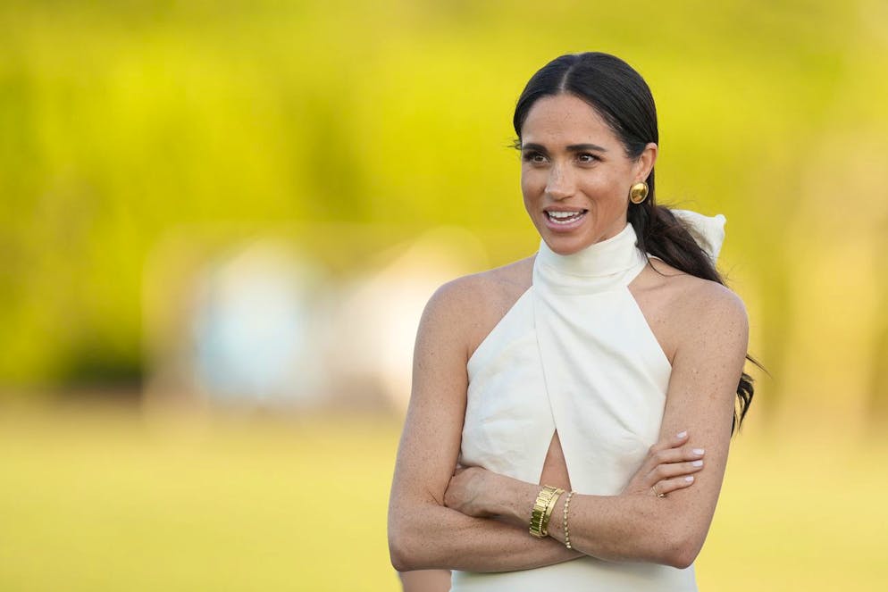 Certains collaborateurs de Meghan Markle évoquent ses crises de colère bruyantes et ses e-mails furieux envoyés à 5 heures du matin.